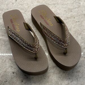 Skechers Taupe Rhinestone Wedge Flip Sandals